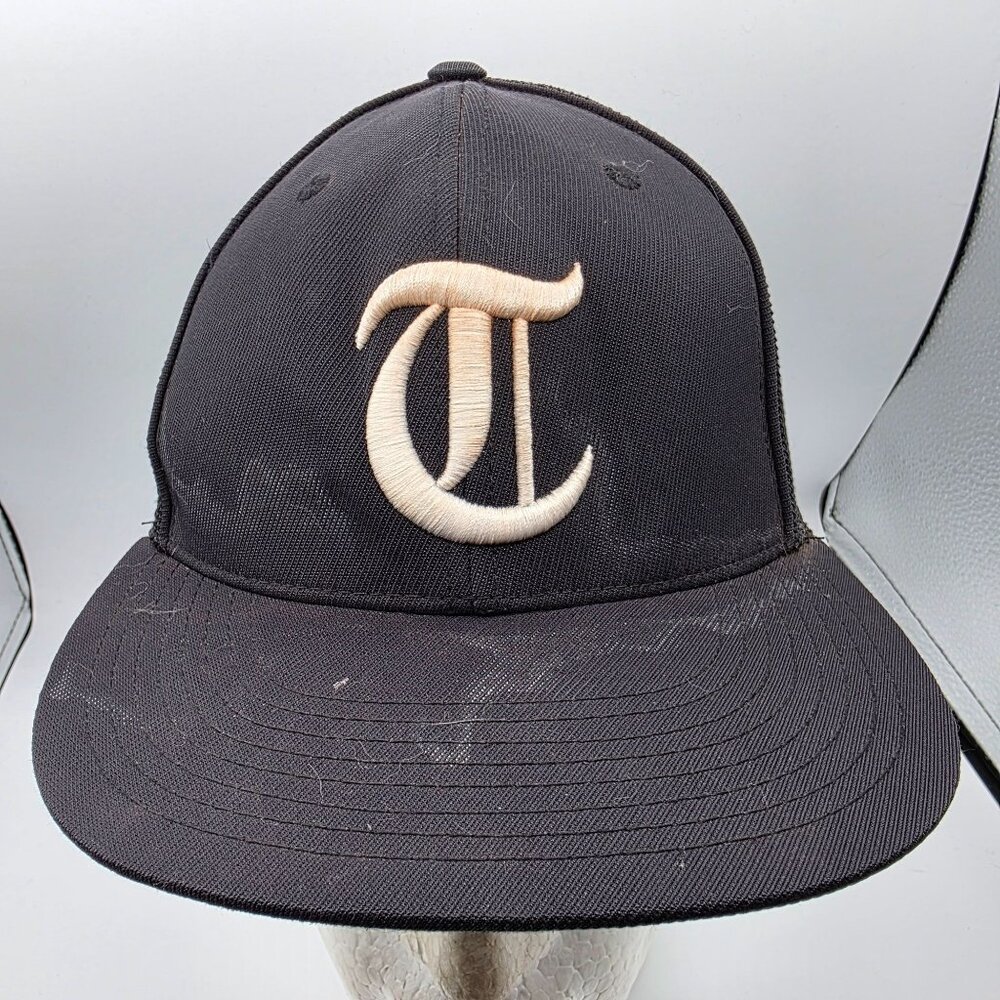 Pacific Headwear D-Series 405 S/M Black Mesh Trucker Baseball Hat Adjustable